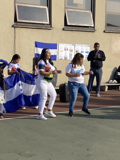 Guadalupe Elementary community members enjoyed dancing and listening to traditional music from Honduras.
