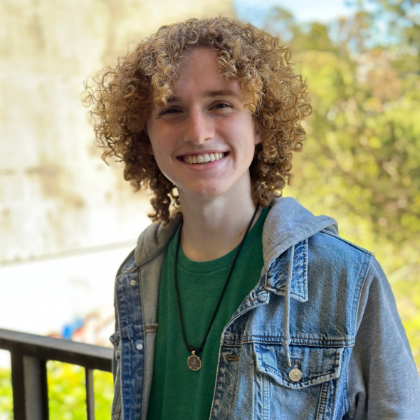 Colten Hitchcock, Ruth Asawa School of the Arts (SOTA) graduating senior and 2023 Superintendent's 21st Century Awards recipient