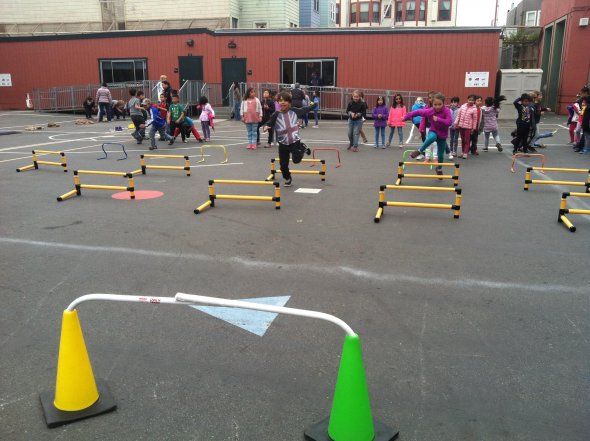 hurdles relay