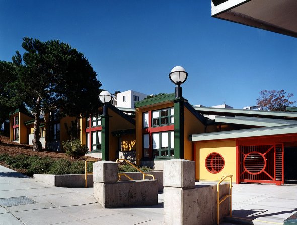 Alice Fong Yu Middle School