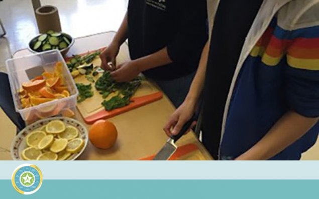 BeWell WSWC SEL and School Climate - students working together with food